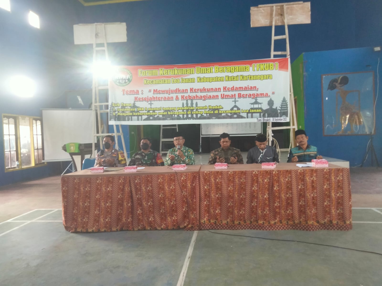 Hadiri Kegiatan FKUB, Babinsa Loa Janan “Pererat Silaturahmi Kerukunan Antar Umat Beragama”