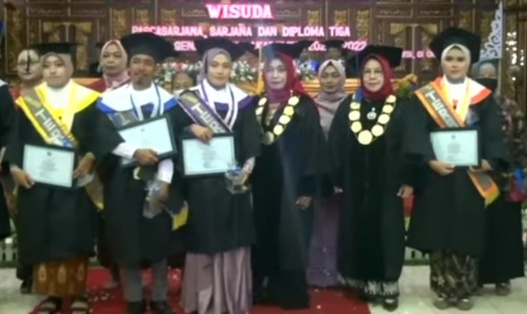 UNDHA AUB Mewisuda 169 Lulusan, Rektor Ajak Wujudkan Perguruan Tinggi Berbasis Sains dan Teknology Berbasis Kompetensi Global
