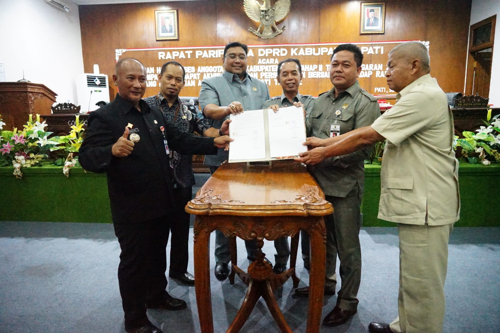 Pj Bupati Pembahasan Raperda Perubahan APBD 2022