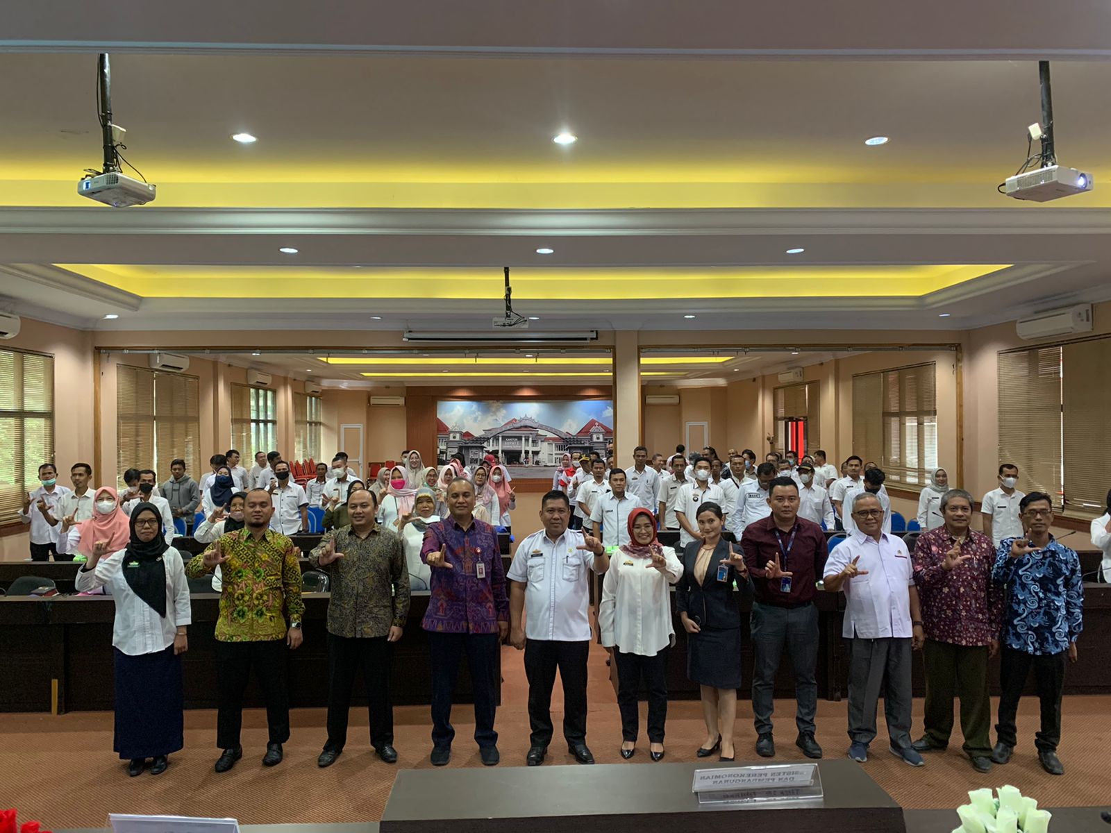Ikamyak dan OJK Provinsi Lampung Gandeng Pemkab Sosialisasikan Waspada Investasi Bodong