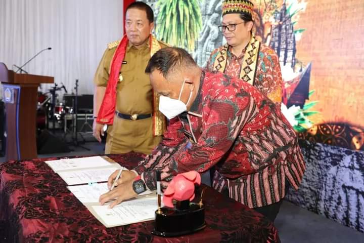 Bupati Lamsel, Nanang Ermanto Tanda Tangani Nota Kesepatakan Antara Perwakilan Kementerian Keuangan Provinsi Lampung