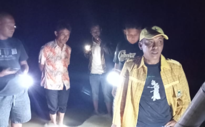 Agus Sutanto Tinjau Lokasi Banjir dan Berikan Bantuan Logistik
