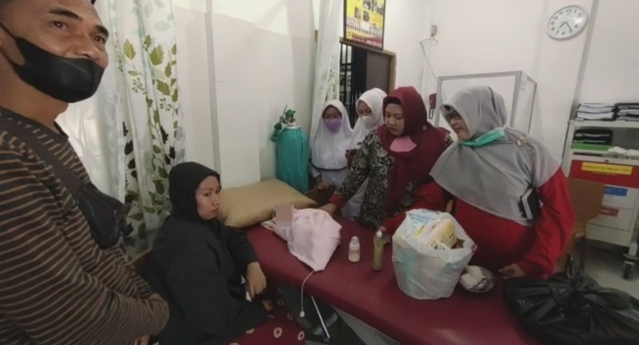 Heboh!!! Kejam Seorang Ibu Buang Bayi