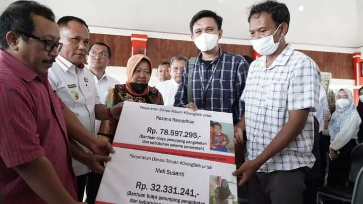 Nanang Ermanto Dampingi Mensos Serahkan Bantuan Atensi dan Donasi