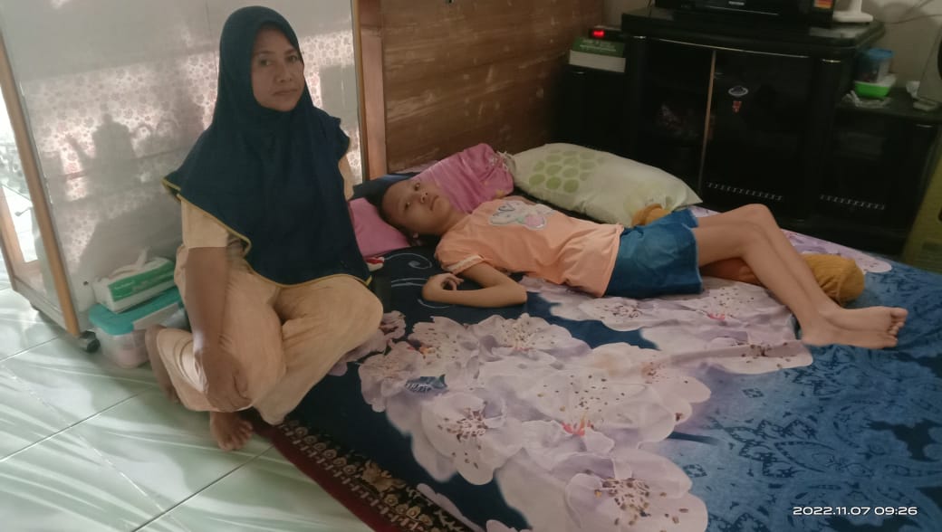 Anak Yatim Penderita Lumpuh Layu di Desa Sido Asri Butuh Perhatian
