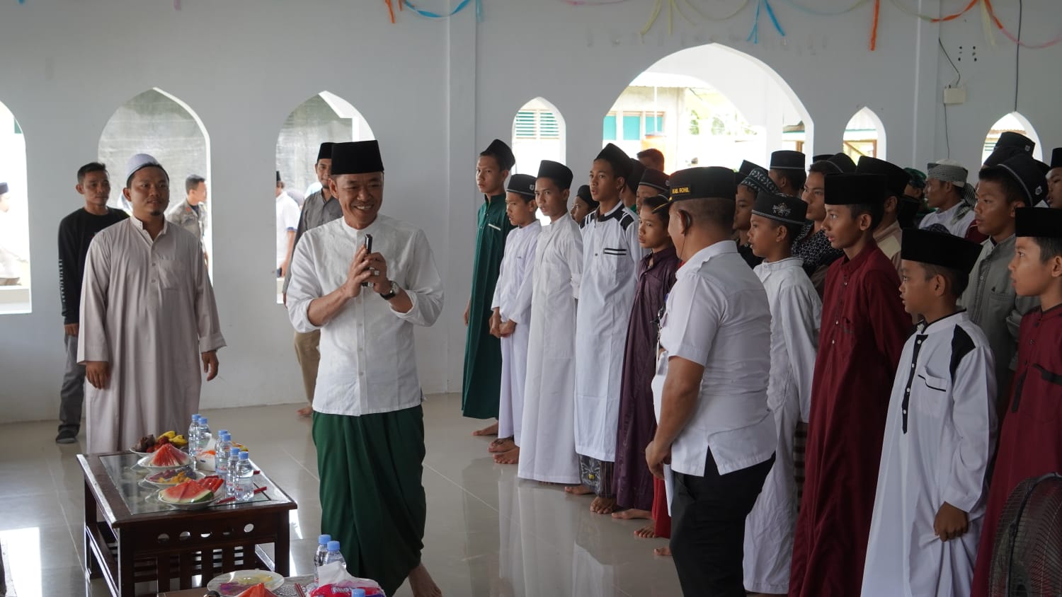 Bupati Afrizal Sintong Kunjungi Pondok Pesantren As Sunnah