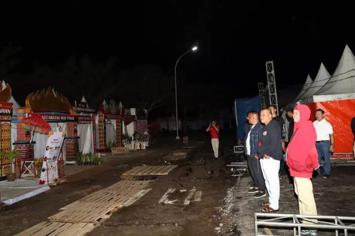 Bupati Tinjau Stand Stand Lampung Selatan Fest 2022