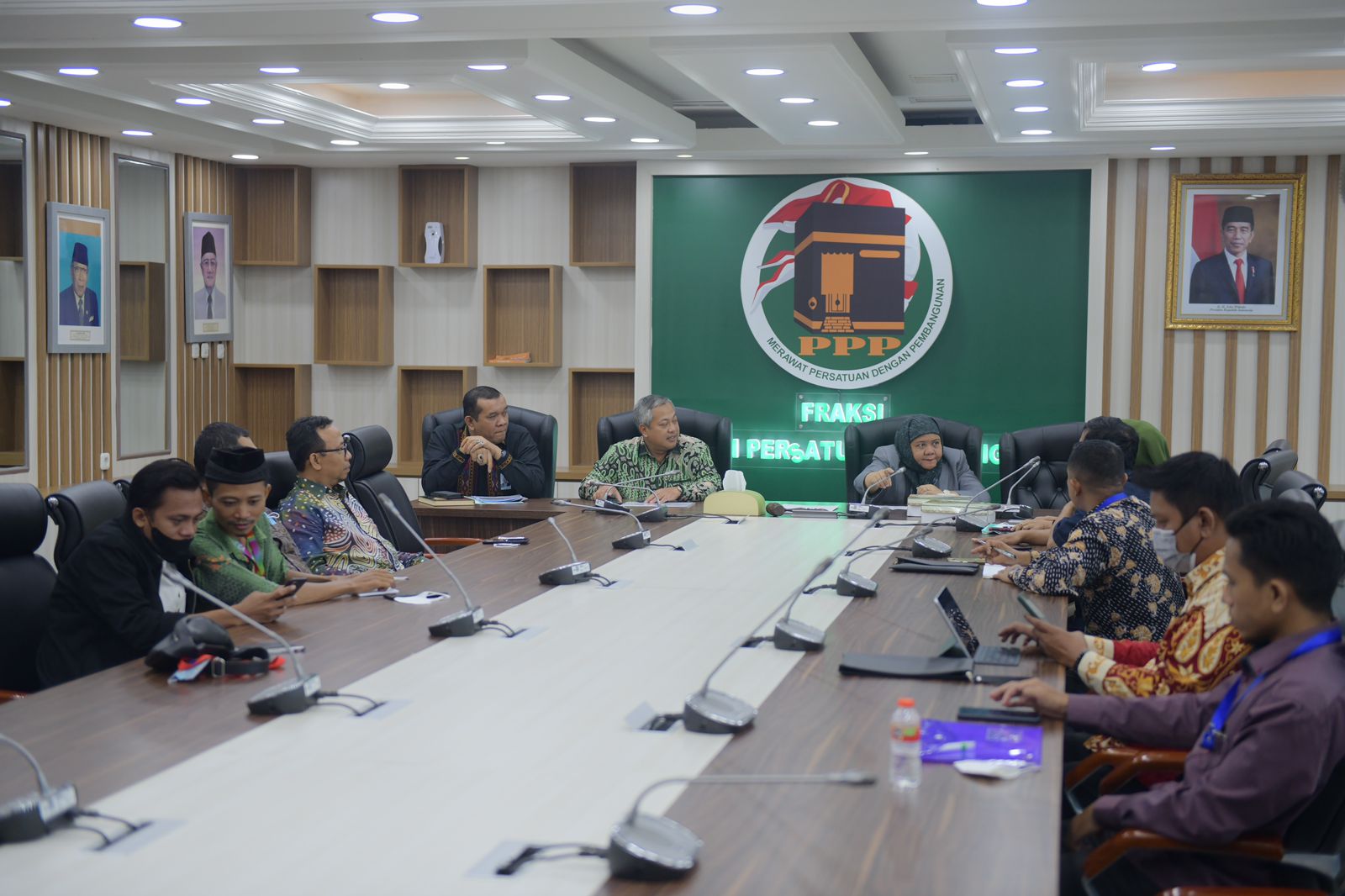 Forkopi Sampaikan Aspirasi Penolakan Pengawasan Koperasi di OJK Ke Fraksi PPP DPR RI