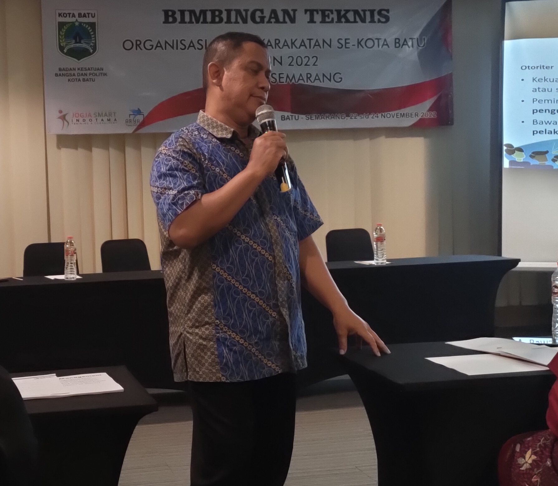 Acara Bimtek !!! Jusuf Paparkan Manajemen, Administrasi dan Organisasi