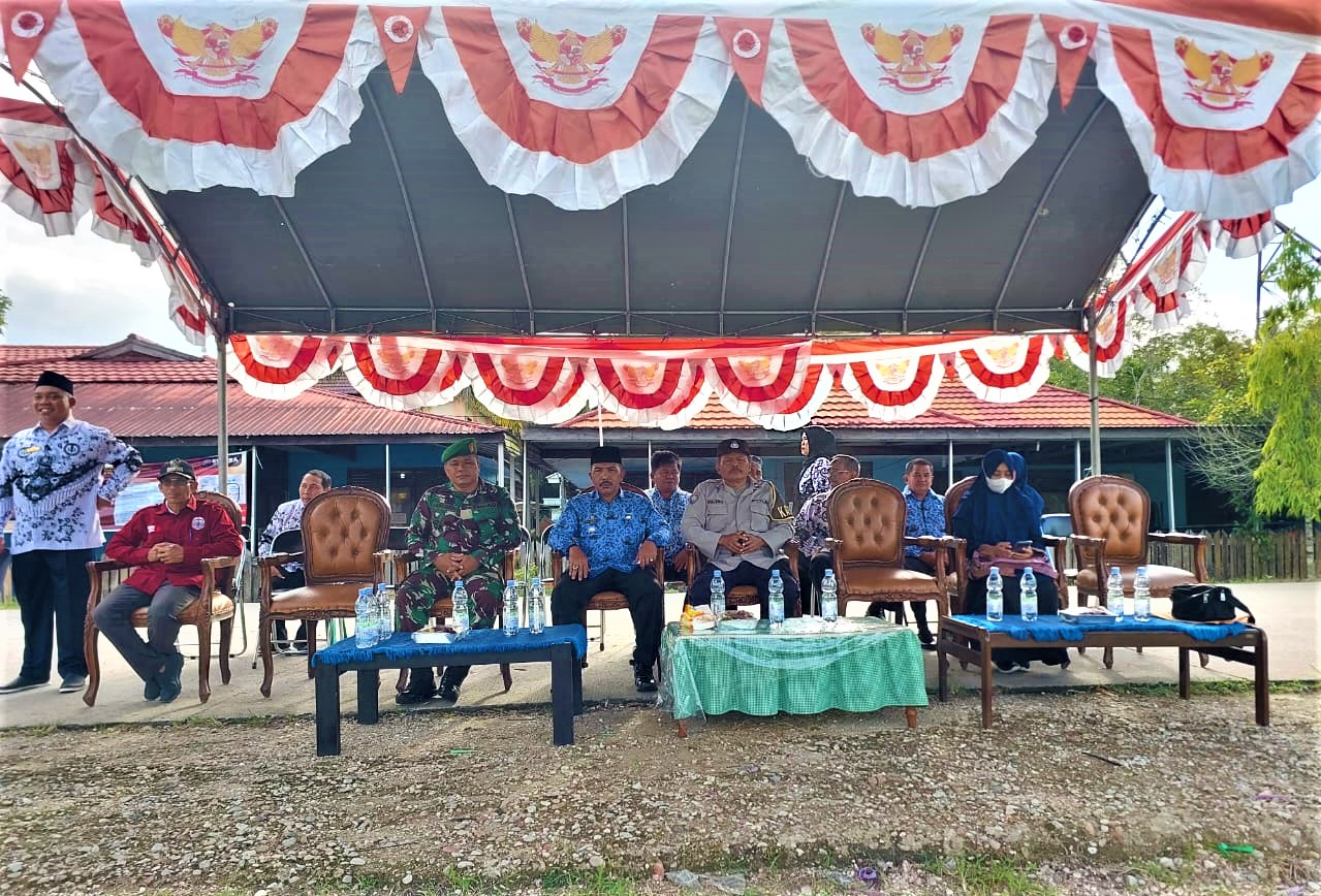 Babinsa Kembang Janggut : Guru Memiliki Peran Penting dan Mempunyai Tugas Yang Sangat Mulia