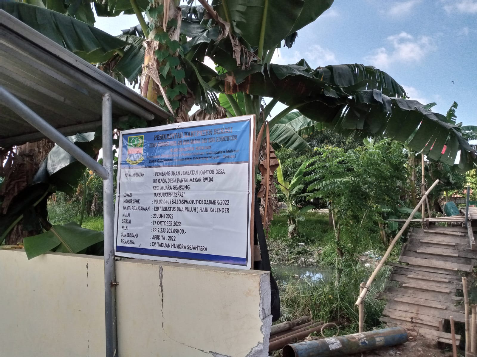 Proyek Jembatan Senilai Rp. 2. 233. 202.090,00 Diduga Asal Dikerjakan