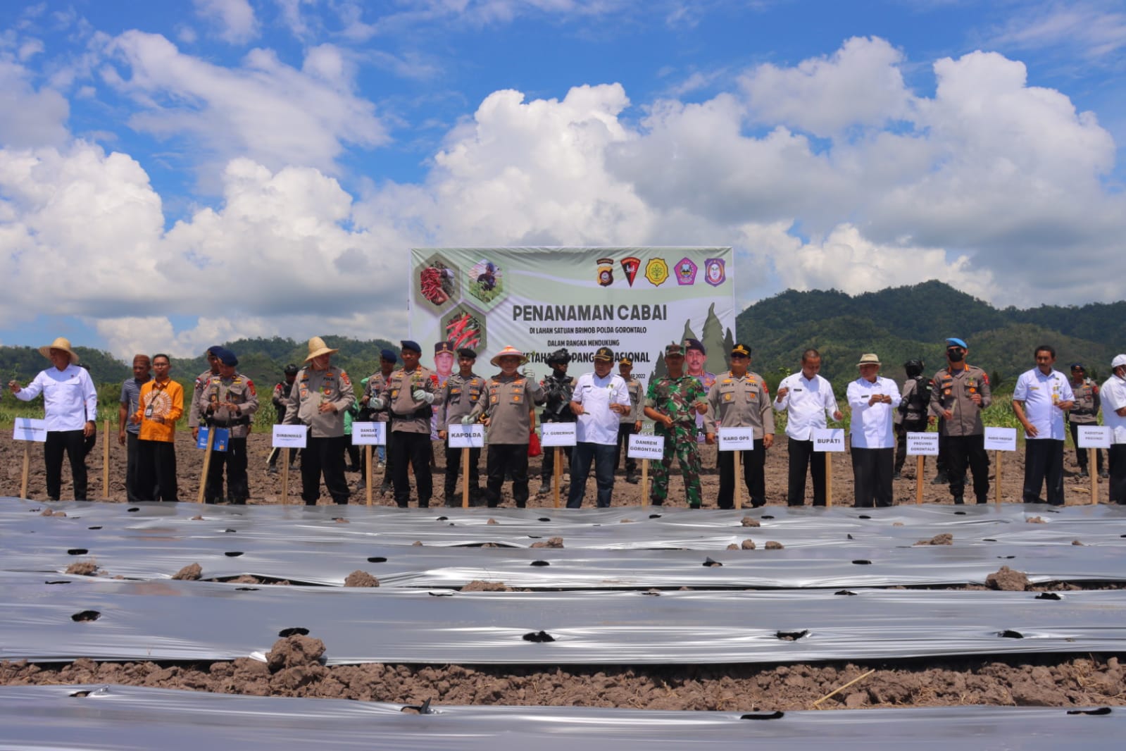 Ketahanan Pangan Nasional, Kapolda Gorontalo Laksanakan Gerakan Batari