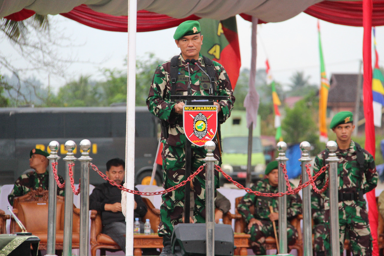 Danrindam VI/Mulawarman Pimpin Upacara Peringatan Hari Infanteri Di Kutai Kartanegara