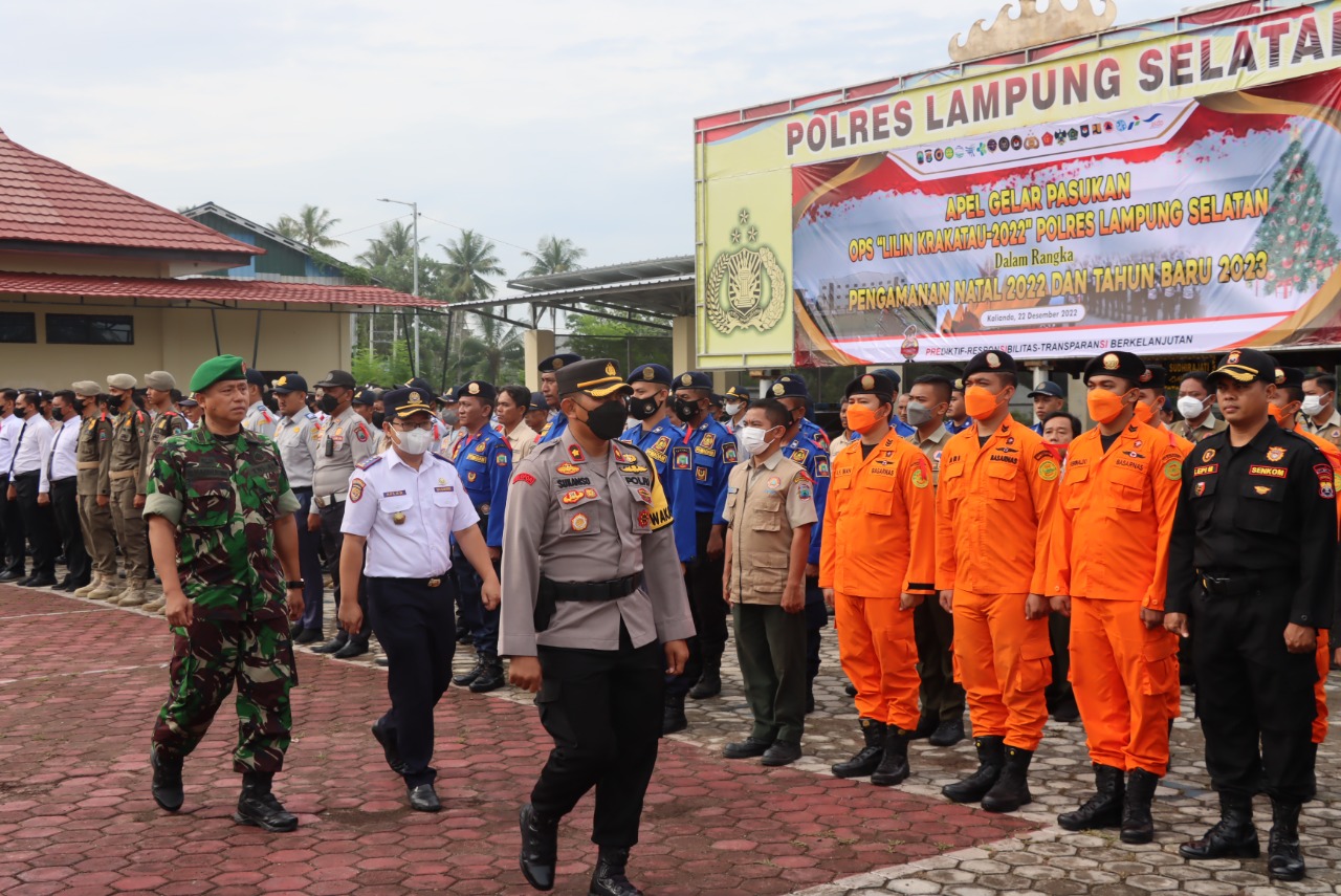Amankan Pergantian Tahun 2022 dan Nataru Polres Lamsel Terjunkan 586 Personil Gabungan