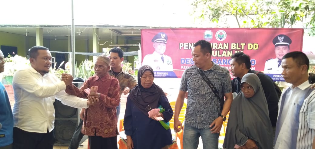 Pemdes Karangrejo Salurken BLT DD Tahap Akhir Ta-2022