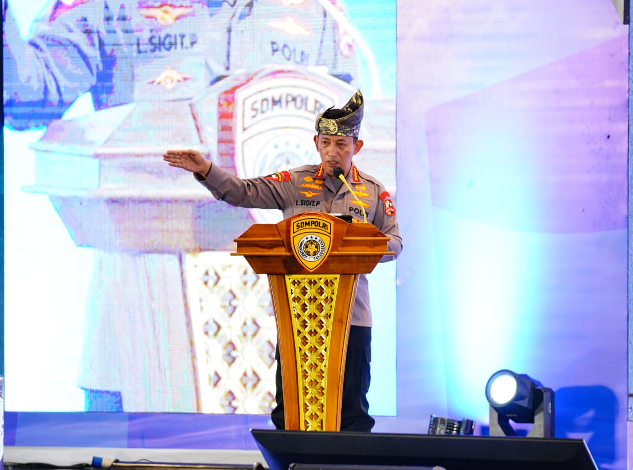 Raih Kepercayaan Publik, Kapolri Tegaskan Pentingnya Penguatan SDM
