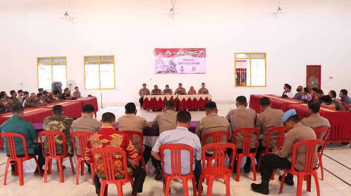 Desa Welahan Dibuka Jumat Curhat, Ini Pesan AKBP Warsono
