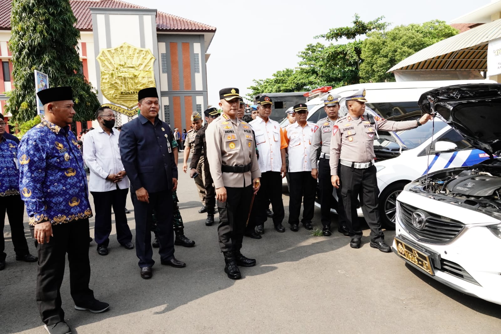 Sinergitas TNI-Polri dan Stakeholder Kompak Musnahkan Miras