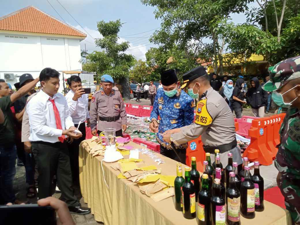 AKBP Siswantoro Gelar Musnahkan Barang Bukti