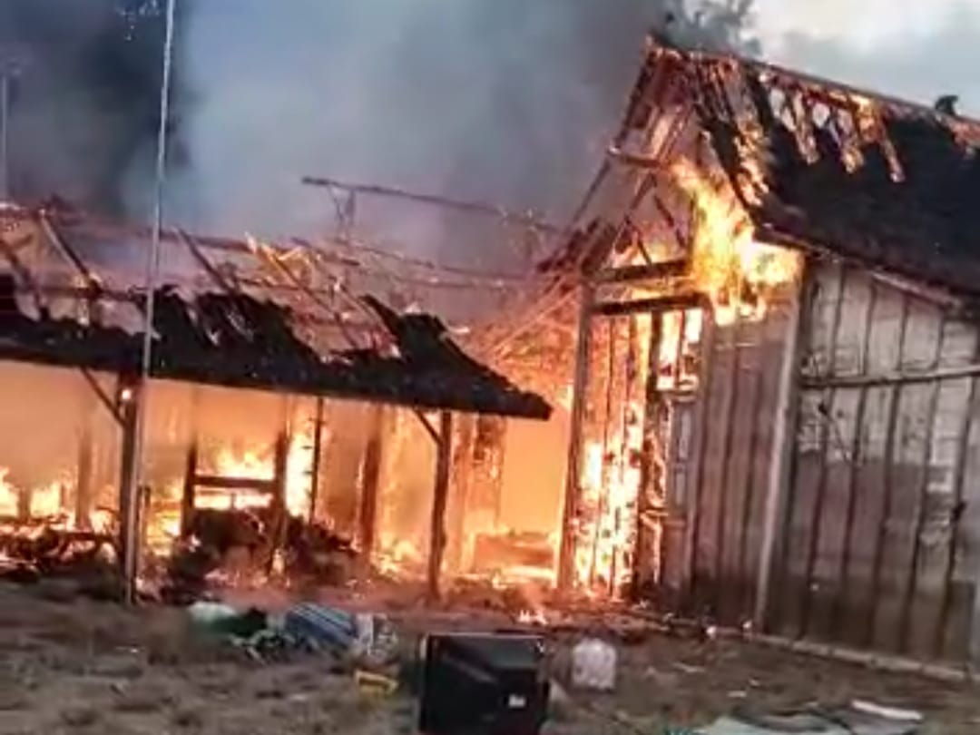 Rumah Warga Ludes, Saat Ditinggal Ziarah