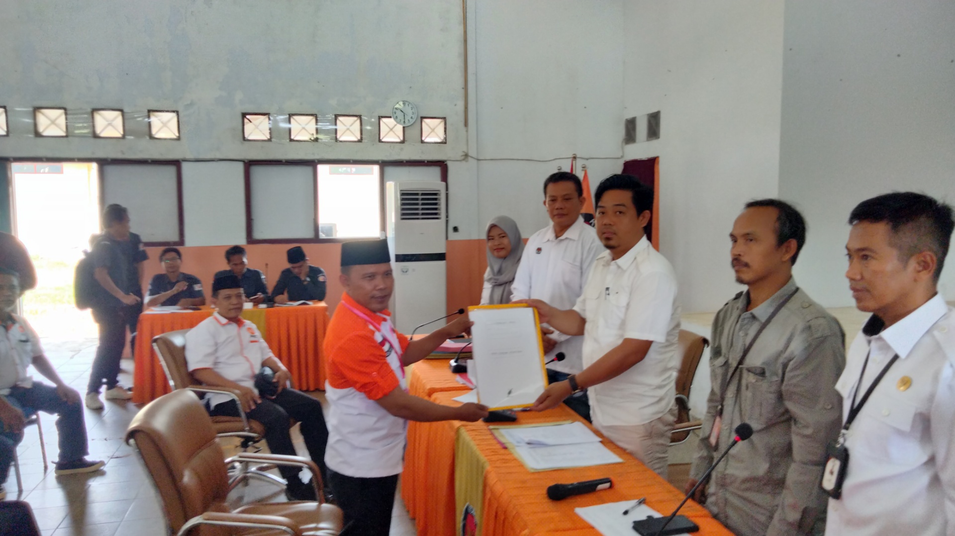 PKS Pendaftar Pertama Ke KPU, Targetkan 10 Kursi