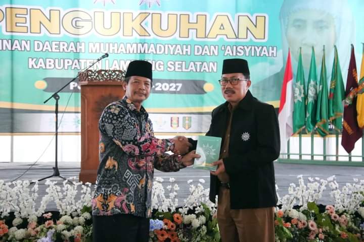 Sekdakab Thamrin Hadiri Pengukuhan Pimpinan Muhammadiyah dan Aisyiyah Kabupaten Lampung Selatan