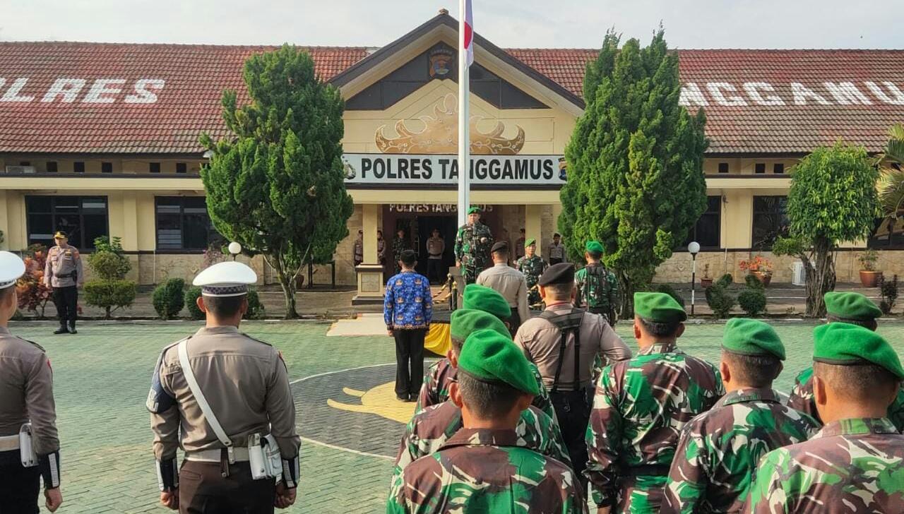 Sinergitas TNI dan Polres Tanggamus Gelar Upacara Hari Kesadaran Nasional