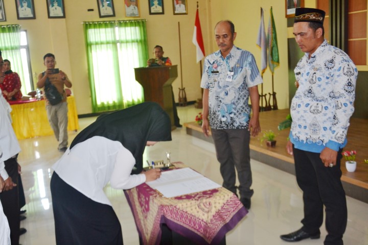 Tujuh Perangkat Desa Sendangwates Kunduran Dilantik Hasil Penjaringan PengisIan Perangkat Desa 2023