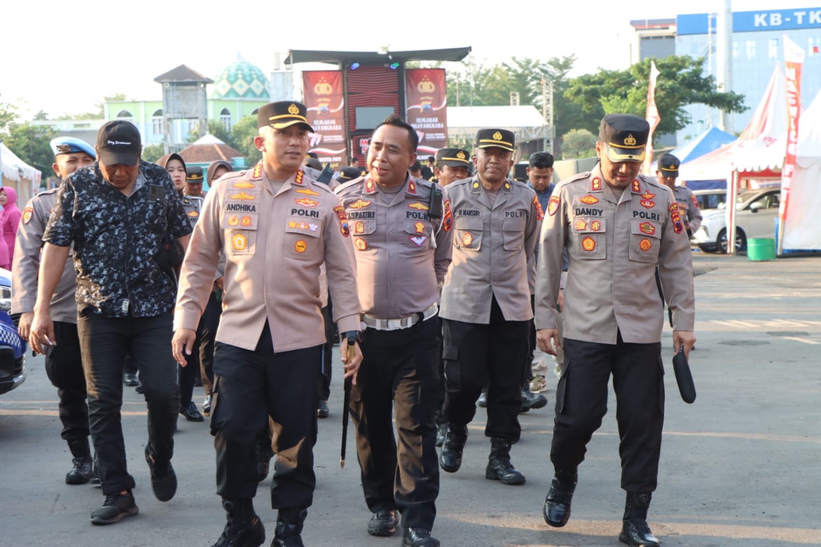 40 Stand UMKM dan Hiburan Live Music Memeriahkan Hari Bhayangkara ke 77