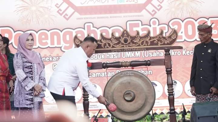 Penengahan Fair 2023, Resmi Dibuka Ditandai Pukul Gong Oleh Bupati