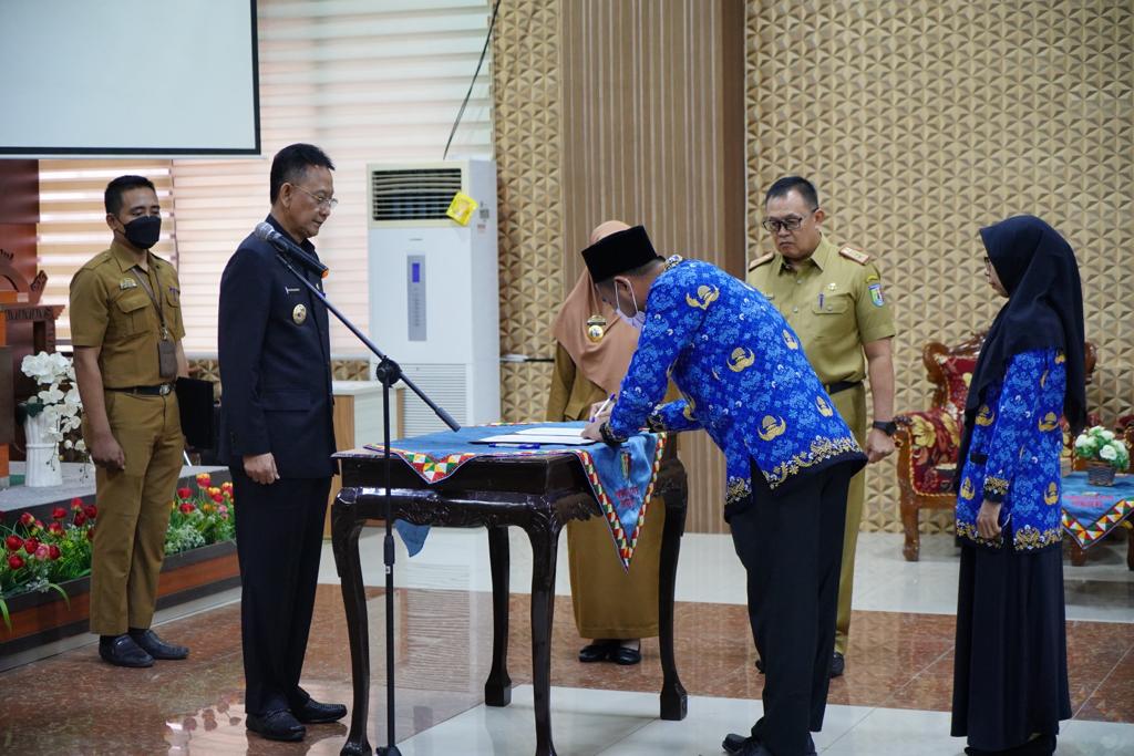 Pj.Bupati Pringsewu Lantik 89 Pejabat Fungsional 