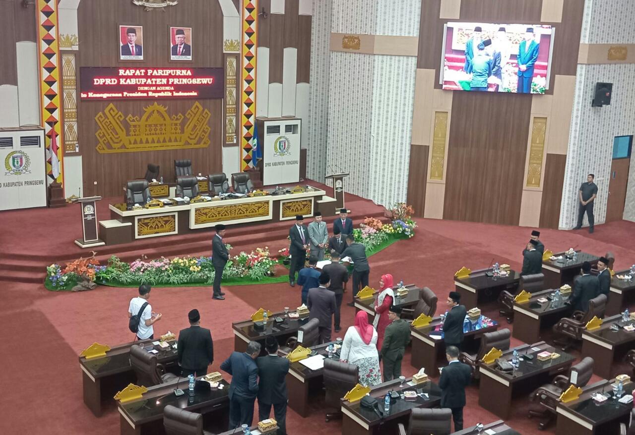 Pj.Bupati Pringsewu & Pimpinan DPRD Tandatangani Nota Kesepakatan Perubahan KUA-PPAS 2023 & KUA-PPAS 2024