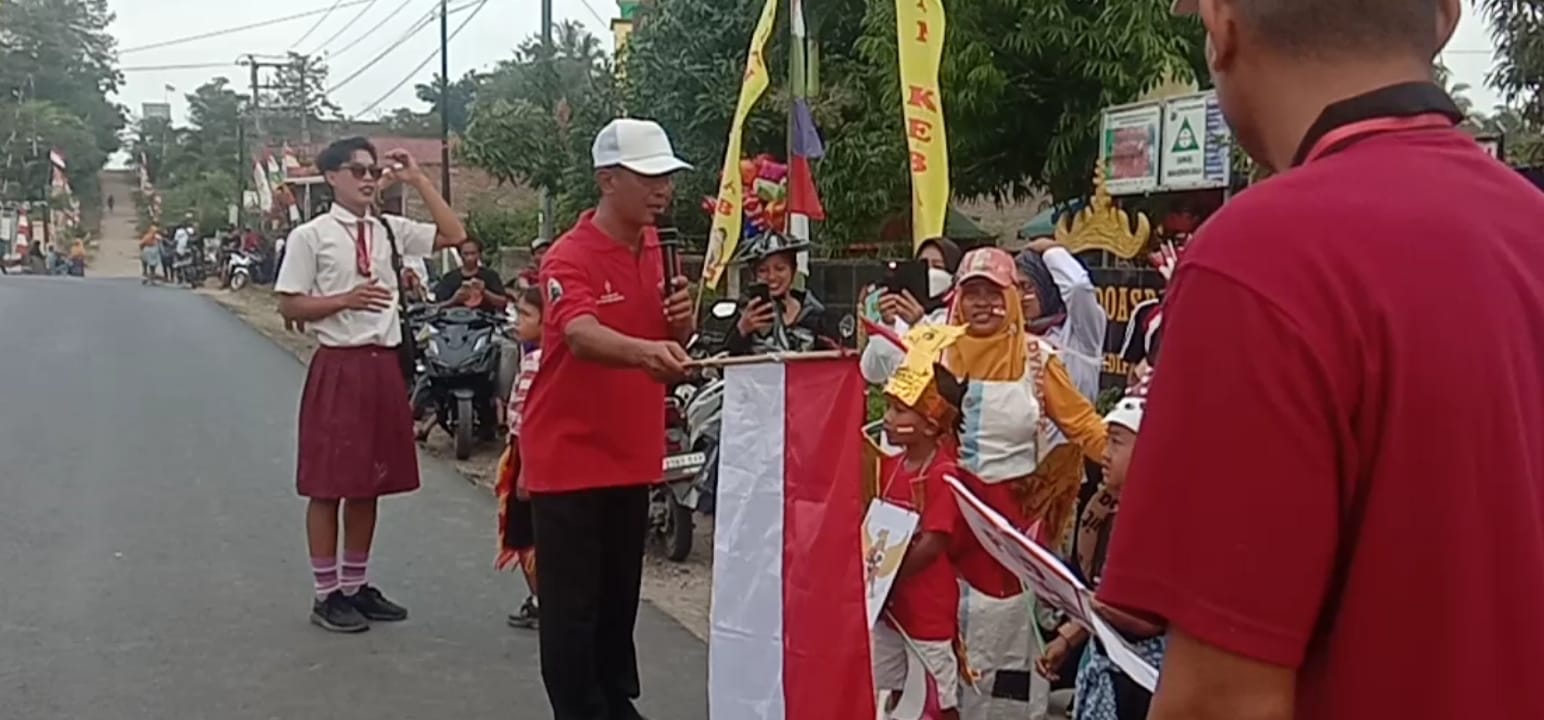 Semarak HUT Ke-78 RI, Pemdes Sidoasri Gelar Karnaval