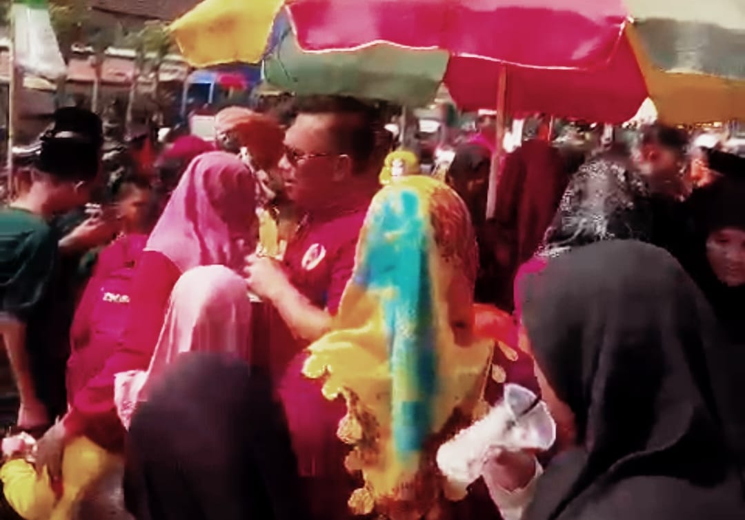 Kemerdekaan RI dan 17 Agustus !!! Warga Antusias Kehadiran Bacaleg Dapil 1 dan V, Inilah Namanya
