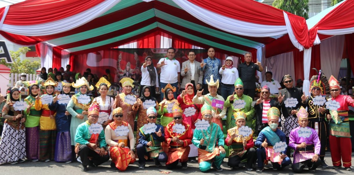 Anggota DPR RI Terkesan Dengan Semangat Masyarakat Blora Tampilkan Potensi Budayanya