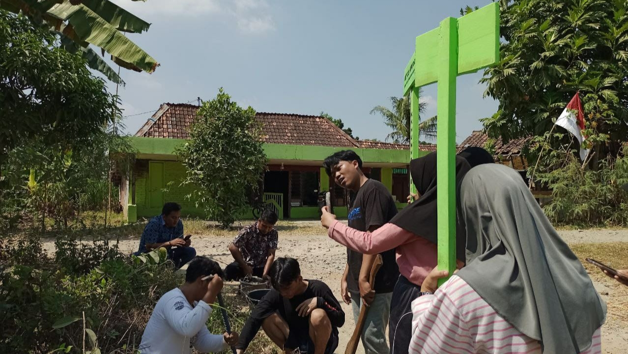 Kades Ngawenombo Apresiasi Program Mahasiswa KKN Dari UNNES