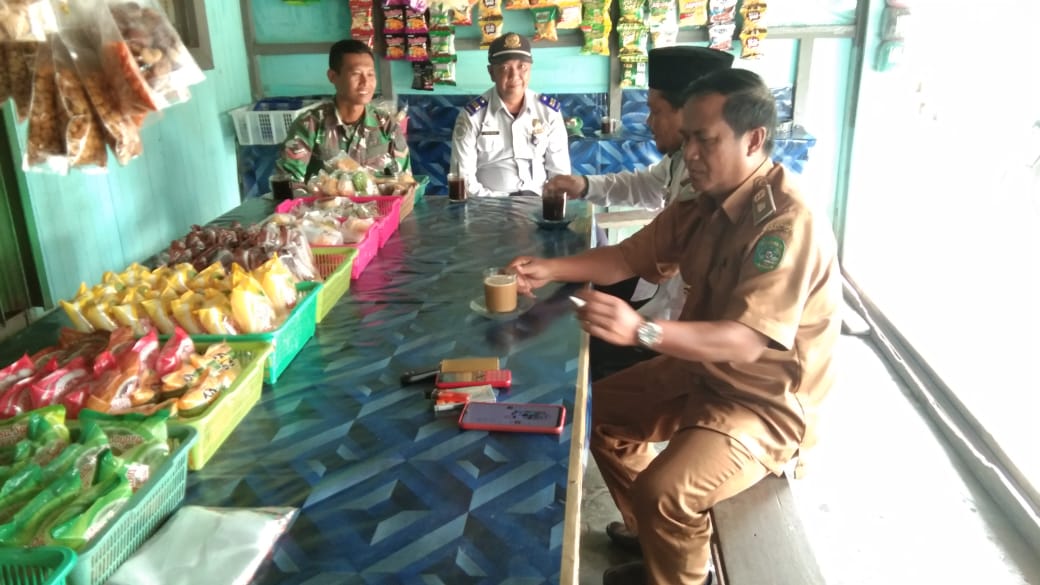 Melalui komsos, Babinsa sampaikan keamanan tanggung jawab bersama