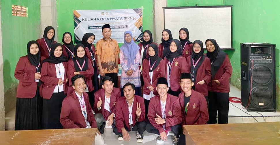 KKN IKMB IAIN Kudus Hadir, Tingkatkan Moderasi Beragama Di Tengah -Tengah Masyarakat Kejawen Di Desa Kembang Blora