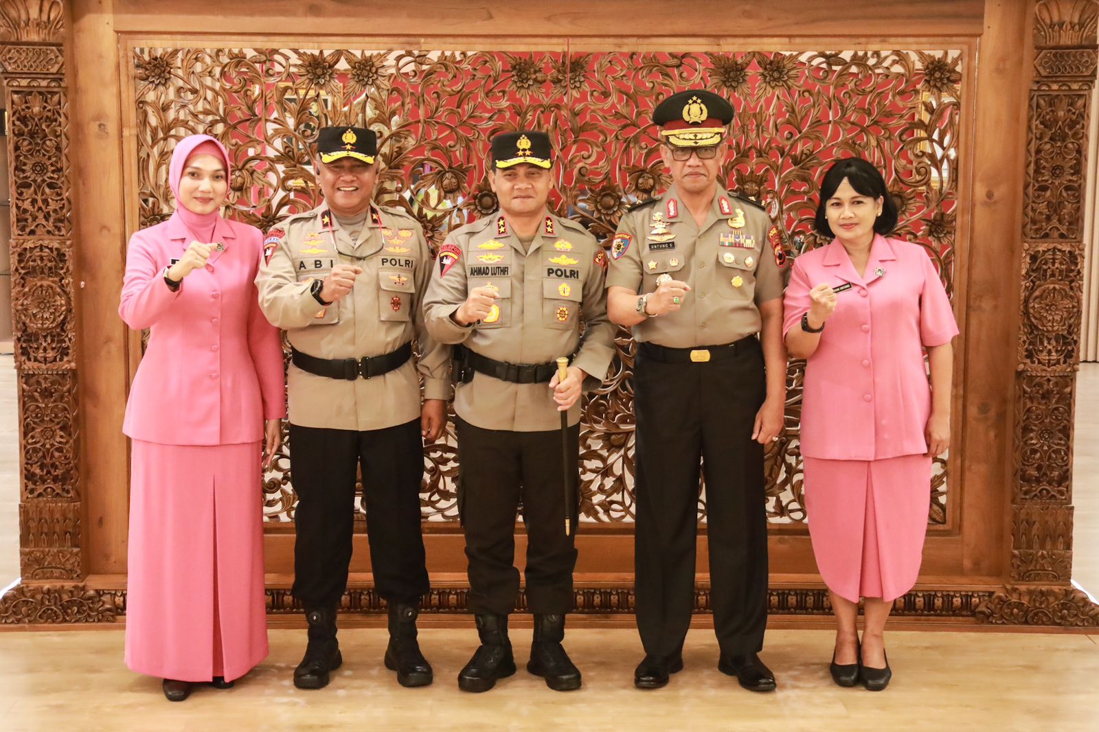 Menghargai Pengabdian, Kapolda Jateng Gelar Kenaikan Pangkat