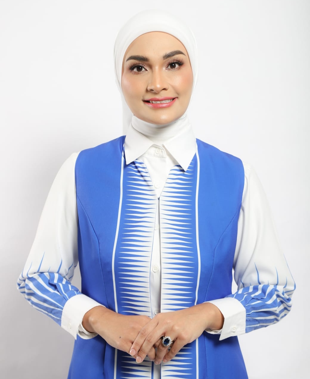 Melalui Sekjen DPC PAN Lamsel Putri Zulhas Bantu Air Bersih Untuk Rakyat