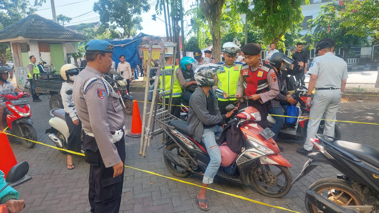 Pengawasan Personil, Satgas Propam Kawal Ops Zebra Candi 2023