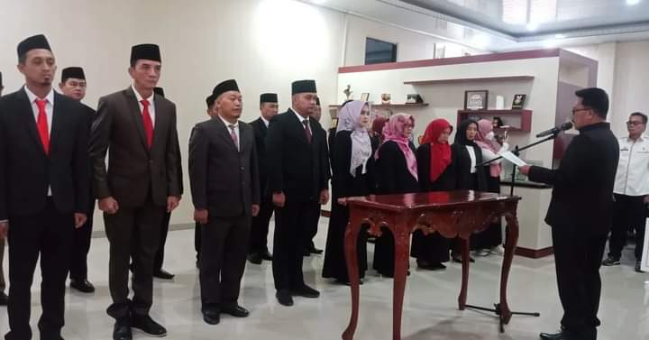 Pemkab Lamsel Roling Sejumlah Pejabat Administrator dan Pejabat Pengawas