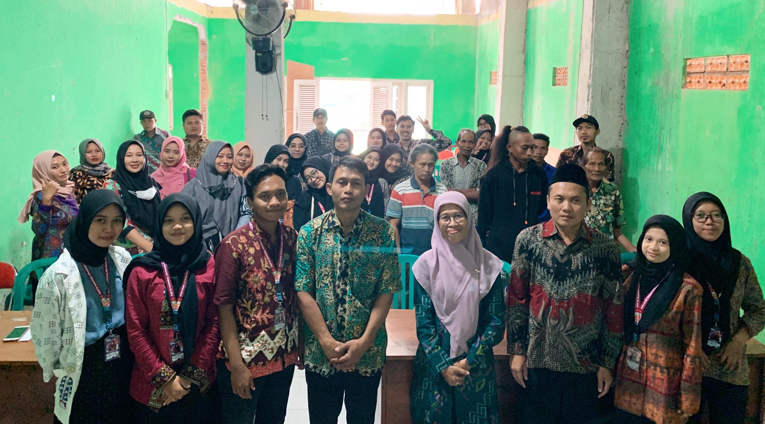 KKN IAIN Kudus Bersama Masyarakat: Menyebarkan Pesan Moderasi Beragama di Desa Kembang Todanan