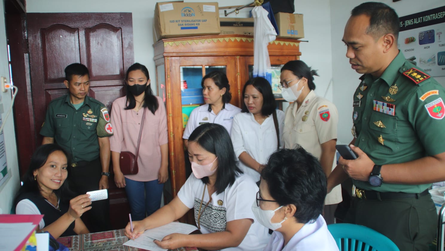 Pemkab Toraja Utara Gelar Pelayanan KB Gratis bekerjasama Kodim 1414