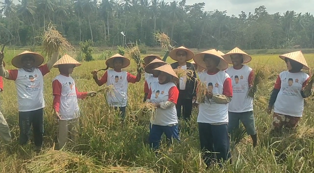 Terus Menyapa Petani, Dewan Gerindra Dwi Riyanto Minta Dukungan Pencapresan Prabowo