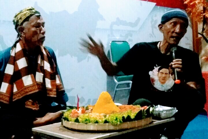 Tumpeng Nasi Kuning untuk Mas Walikota, “Wilujeng Ambal Warso, Mas Gibran”, Semoga Solo Semakin Damai