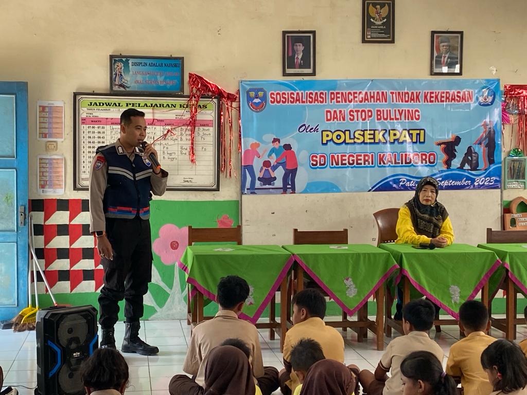Cegah Bullying, Bripka Canggih Faristian Berikan Pengertian ke Siswa
