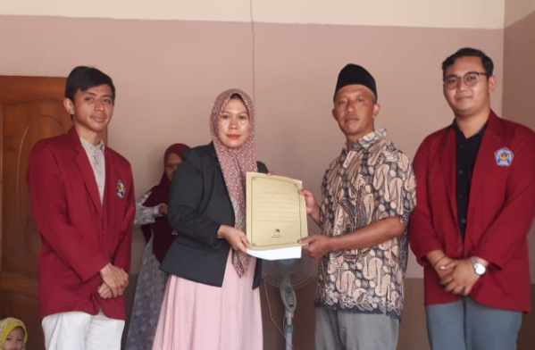 UNISRI Kembangkan Pemasaran Berbasis Digital Sentra Industri Batik Masaran
