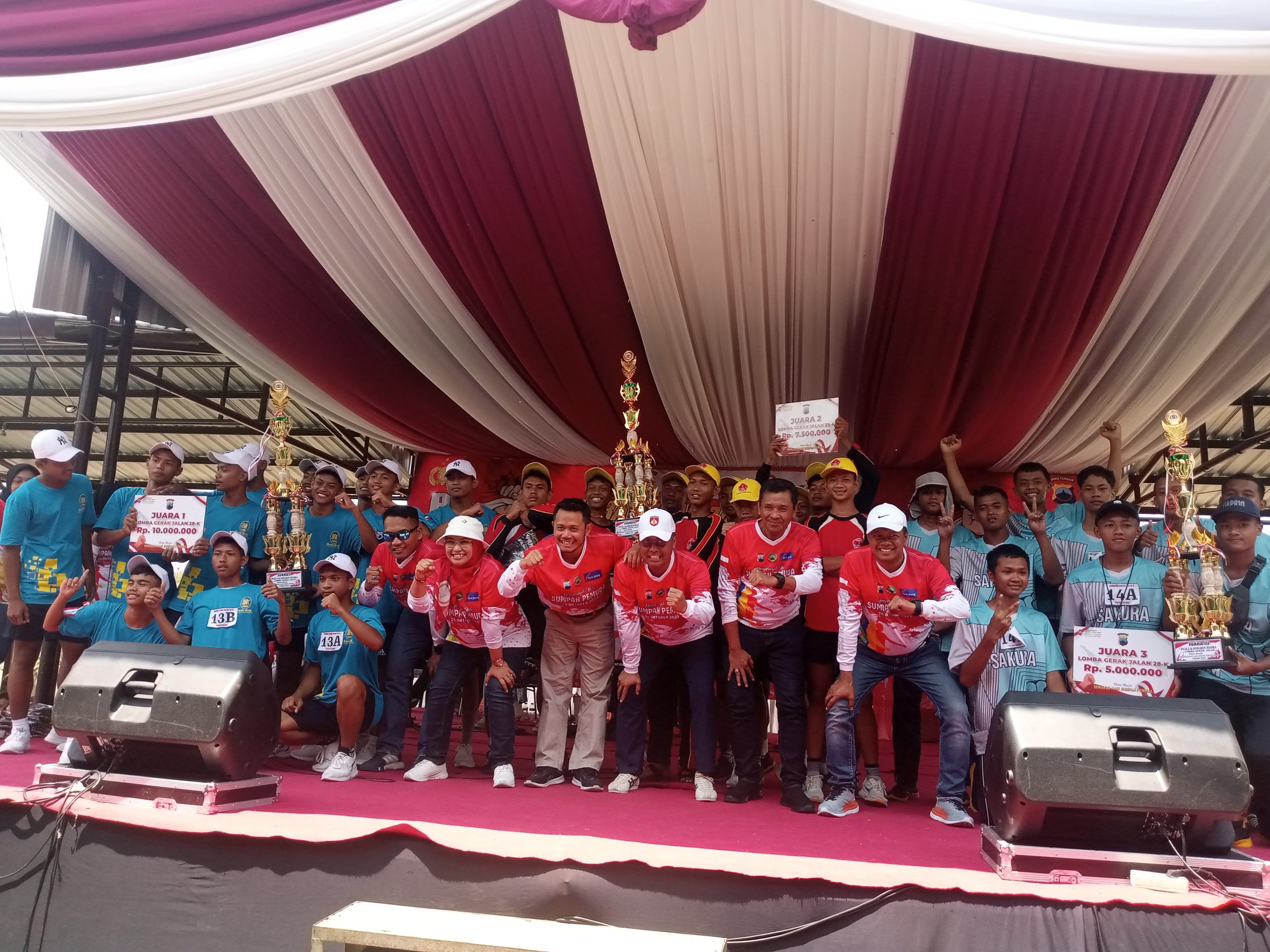 SMK N 1 Blora Menjadi Juara 1 Lomba Jalan Cepat Piala Kapolres Blora