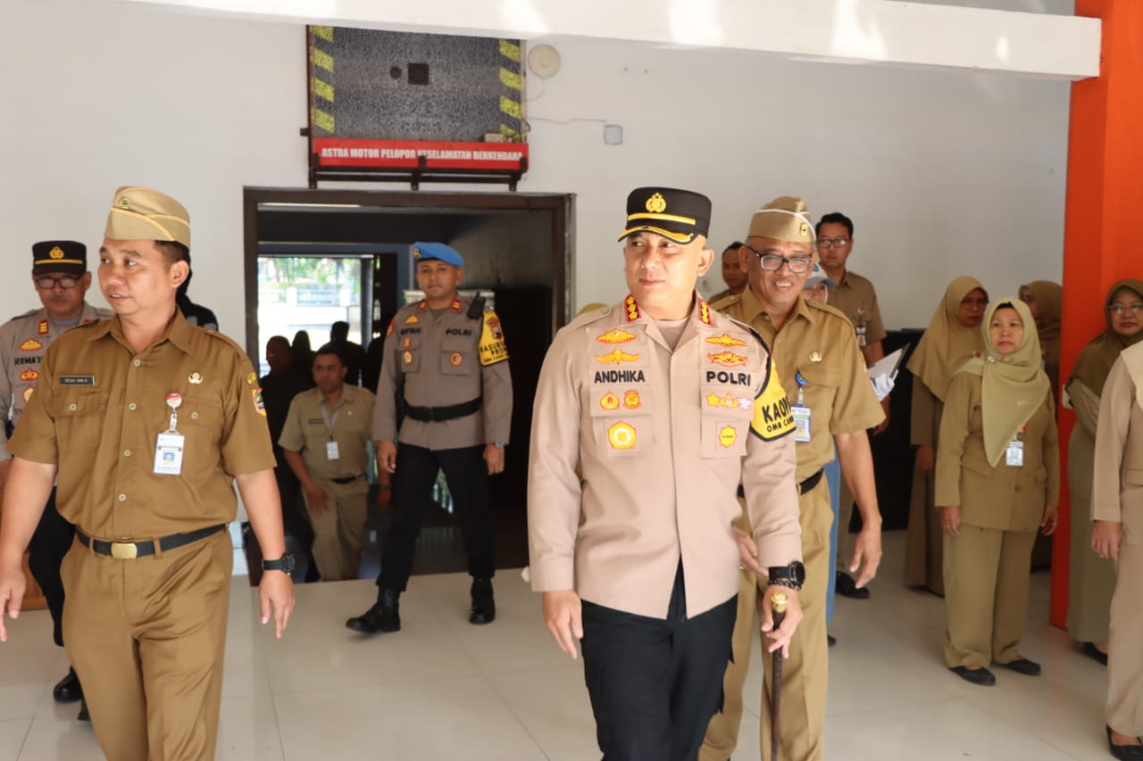 Bullying Itu Bahaya, Kapolresta Pati Berikan Edukasi dan Pencegahan ke Siswa – Siswi